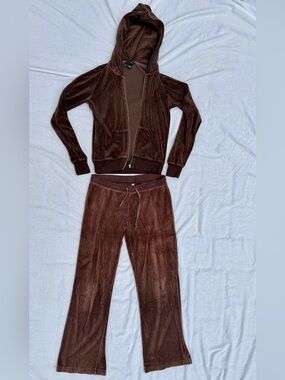 90’s Brown Velour Set